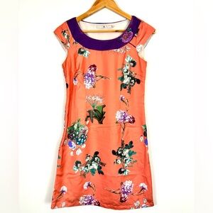 Vintage mini dress with beautiful patterns